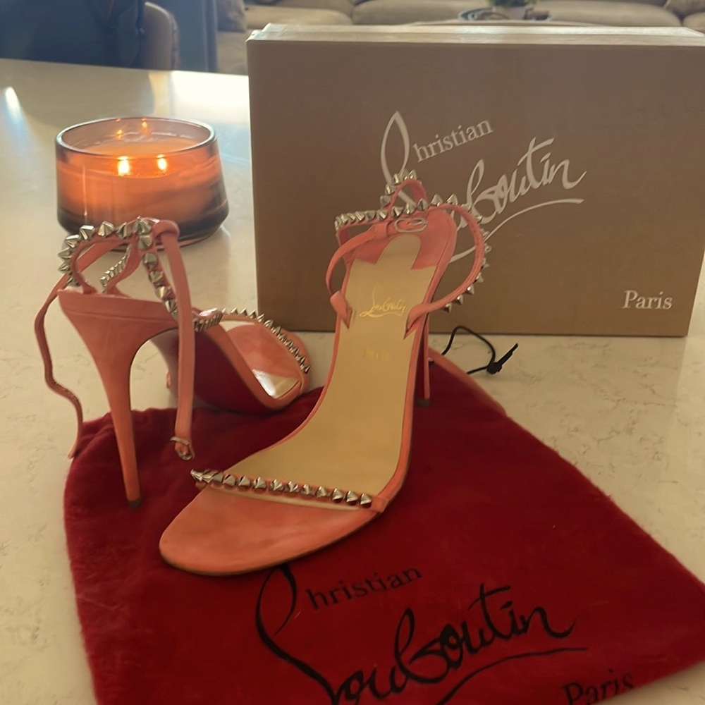 AUTHENTIC Christian Louboutin So Me Studded in Rare Color!
